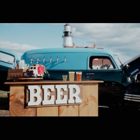 Bild von Classics & Crafts: Tap Truck Builds & Liquor Catering