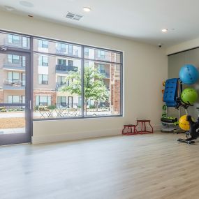 yoga studio at the links at pga parkway