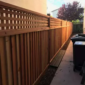 Bild von Rojo's Fences