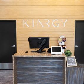 The front desk of KINRGY Studios WeHo