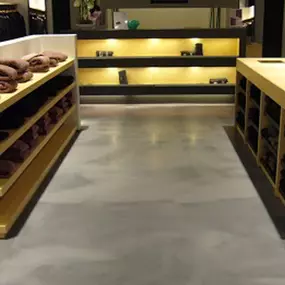 Berkers Vloeren specialist in naadloze  woonbeton en gietvloeren in Brabant. 
Berkers vloeren is gevestigd op Ekkersrijt 4403  te Son (vlakbij IKEA Eindhoven)