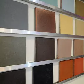 Veel kleurmogelijkheden in verschillende woonbeton en gietvloeren te bekijken in onze showroom op Ekkersrijt 4403 te Son (vlakbij IKEA Eindhoven).
Kleuradvies op afspraak.