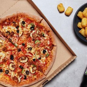 Papa Johns Go Solo Deal - any medium pizza, 1 classic side and any regular drink