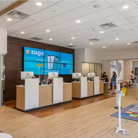 The main lobby of the Credit Union of Texas branch in Allen, TX
