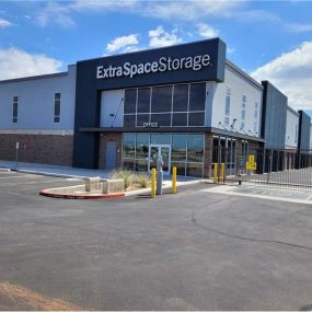Beauty Image - Extra Space Storage at 892 S Higley Rd, Gilbert, AZ 85296