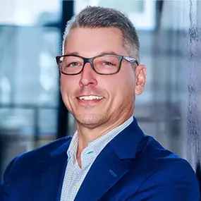 Ryan Doughty - Old National Bank, Mortgage Loan Officer, VP in Columbus,IN professional headshot