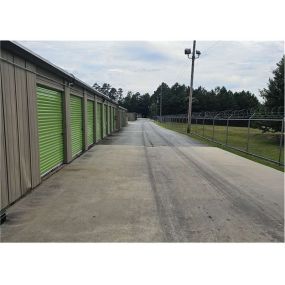 Exterior Units - Extra Space Storage at 5725 Old National Hwy, College Park, GA 30349