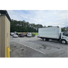 Alternate Beauty Image - Extra Space Storage at 5725 Old National Hwy, College Park, GA 30349