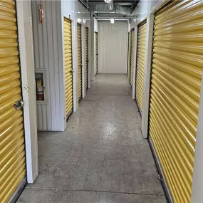 Interior Units - Extra Space Storage at 5725 Old National Hwy, College Park, GA 30349