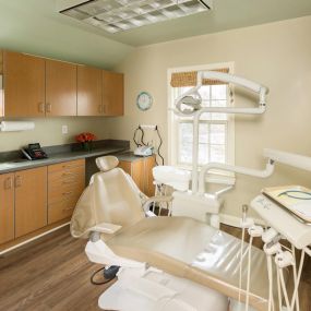 Imperial Dental Associates provides a range of dental services to both adults and children. A true family dental practice located in Westport, Connecticut, you won’t have to find a separate pediatric dentist for your kids. Our location on Imperial Avenue is very convenient to access from many popular retailers, office complexes, and schools. Many of our patients make the short drive over from nearby Norwalk and Fairfield. 

While the practice is open daily during the week and we are open every o