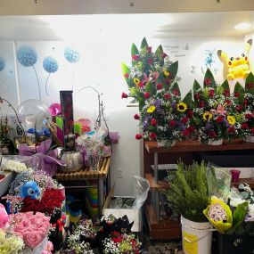 Compton Flower Shop - Flowers