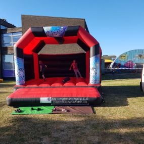 Bild von Top Banana Bouncy Castles