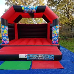 Bild von Top Banana Bouncy Castles