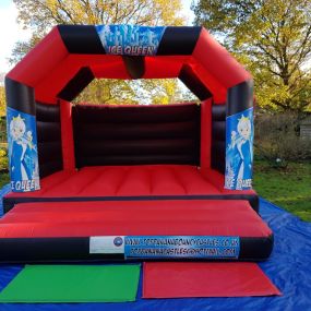 Bild von Top Banana Bouncy Castles