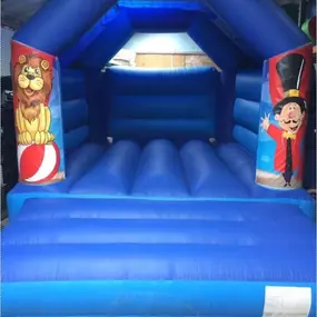 Bild von Top Banana Bouncy Castles