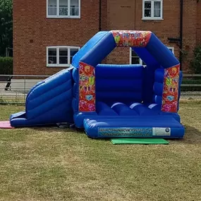 Bild von Top Banana Bouncy Castles