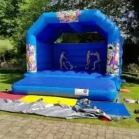 Bild von Top Banana Bouncy Castles