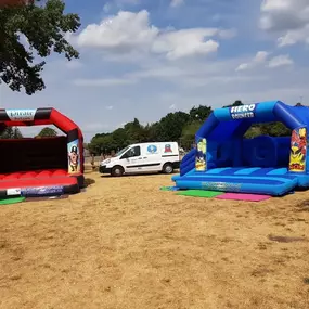 Bild von Top Banana Bouncy Castles