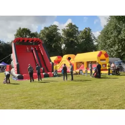 Logo from Top Banana Bouncy Castles