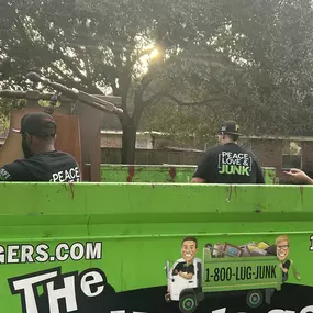 Bild von The Junkluggers of Houston Metro