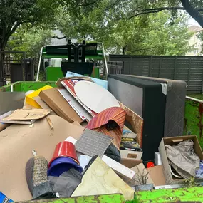 Bild von The Junkluggers of Houston Metro