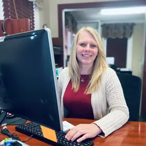 We asked the TEAM: 
What do you love most about being a part of the Brian Thomson State Farm TEAM? 
Julie: 
Everyone truly cares about each individual; whether it’s a customer or a co worker.