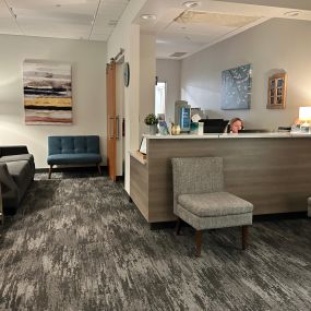 The reception room of Axis Integrated Mental Health in Aurora