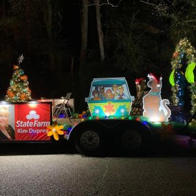 What a night!!
We had SO much fun kicking off the holiday season with YOU El Dorado! ???????? We are so excited to be a part of this community, and we loved seeing you all last night at the Christmas Parade! Let the Christmas fun begin! ????
#christmas2022 #christmasineldorado #statefarm #GoodNeighbor #likeagoodneighborstatefarmisthere