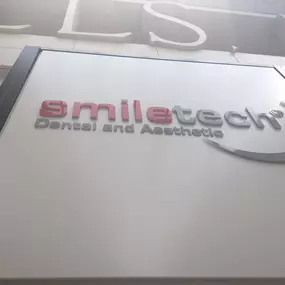 Bild von Smile Tech Dental & Implant Centre