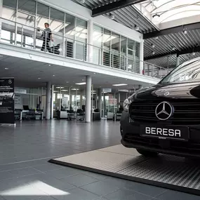 Mercedes-Benz Beresa Senden-Bösensell Showroom Ausstellung