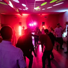 Bild von Prestation DJ Mariage, soirée anniversaire et événements d'entreprise à Angers