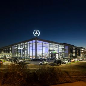 Mercedes-Benz Niederlassung Frankfurt - Kaiserleipromenade 10