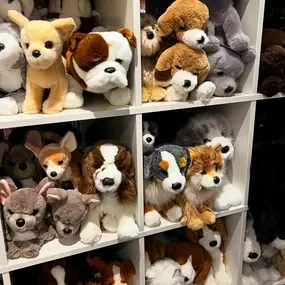 Did you know today is Plush Animal Lovers Day?  And you must admit, Kidstop finds the best to cuddle & hug!???? ????