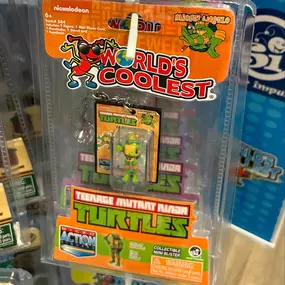 ????????????WORLD’s  SMALLEST  are the WORLD’s BESTEST stocking stuffers!!  Most are real miniature working versions of games and classic toys! $7.99+????????????#worldssmallest #miniverse  #learningrailroad #toystores #shoplocalpaducah #paducahtoystore