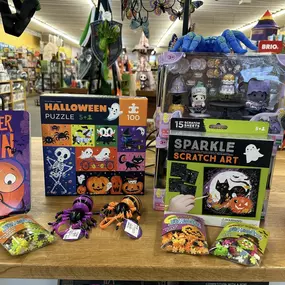 Need some last minute Halloween gifts!  We have books, fidgets, light-up candy buckets, candy bag with reflective straps & light (comes with markers too so you can color in)!! We also have some super adorable costumes and fun accessories left!