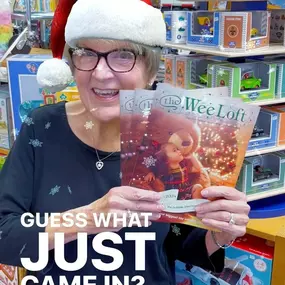 CHeck your mailbox!! ???? Our annual holiday catalog is making its way to you. Filled with all of our favorite toys, books and activities to ignite wonder and joy in your little one. And don’t forget, there are coupons in the back. We can’t wait to see you at The Wee Loft in Corona Del Mar for all your magical holiday shopping needs. Thank you for supporting our #toystore ❤️ #suppostssmallbuisness #localtoystore #holidayshopping #toys #christmas