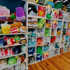 Doc Taylor’s Toy Emporium is Maryland’s largest Toy Store with over 6,000 square feet of toys, games, puzzles, stuffed animals, and all things FUN! ???? Visit us in Old Ellicott City for a shopping experience you won’t forget! ⏰ Open everyday between now and Christmas. #doctaylorstoyemporium #toystore #maryland #visitoec #howihoco