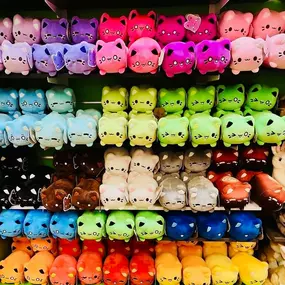 Wishing everyone a colorful weekend! ???? Enjoy this beautiful, sunny day in Old Ellicott City and while you’re in town drop by Doc Taylor’s Toy Emporium and see what’s ✨NEW✨ like this adorable Aurora Meowchis. #doctaylorstoyemporium #visitoldellicottcity #ellicottcitymd #howihoco #toystore #sunnyday #auroraworld