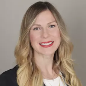 Bild von Edward Jones - Financial Advisor: Olia Bosovik, CFP®