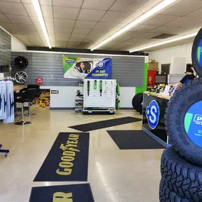 Bild von Gills Point S Tire & Auto Service