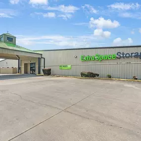 Beauty Image - Extra Space Storage at 5250 FM 1960 Rd E, Humble, TX 77346