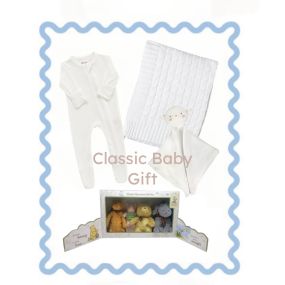 Einstein’s Attic loves wrapping and helping you to create the most beautiful baby gifts. I’m not sure there’s anything more sweet than a classic white baby gift !
This one was under $100