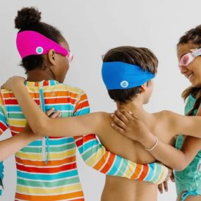 Make a splash in TANGLE-FREE, comfortable goggles! The stretchy band won’t pull hair, and your child can slip it on and off with ease! Shop in stores or on shopthetoggery.com.
**Our website offers FREE local pickup and free shipping on orders over $100! (Most other orders ship for only $8.) Choose your pair now!**