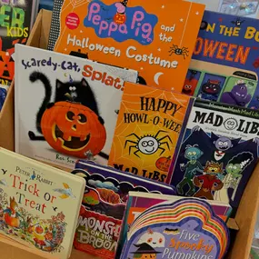 Hey, boo! ????????????‍⬛
#shopthetoggery #toggerykids #halloween #boobox #toystorelittlerock #childrensboutiquelittlerock #arkansas