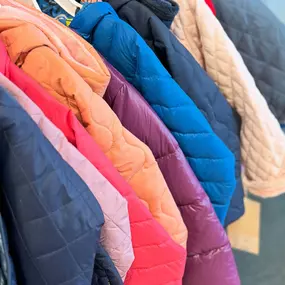 Patagonia coats are perfect for these cold temps! (P.S. Select colors are 30% off!) ❄️☃️

#shopthetoggery #toggerykids #littlerock #arkansas #arkansasweather