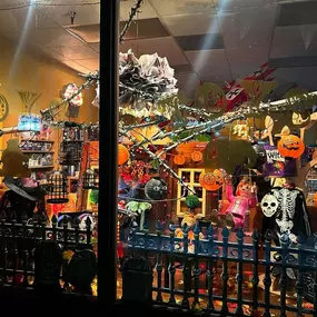 It’s officially spooky season at The Wonder Emporium! Stop by and check out the spooky! ???? ????
#WonderEmporiumToys