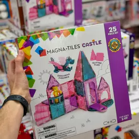 It’s time for another 2024 Holiday Toy Expert Pick! ⭐️
This one is all about Magna-Tiles! There are too many exciting new sets this season, that we couldn’t pick just one! Whether you like Castles, Spaceships, or Construction, there is a Magna-Tiles set that you are sure to love. ????❤️????❤️ Magna-Tiles are all compatible with one another, so you can always add on more fun! #magichappenzhere