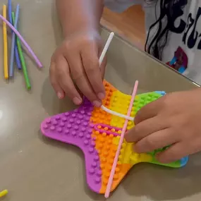 Feeling fidgety? Don’t worry, stay buzzy - get your hands on these mesmerizing must-hives!
???? They’re un-bee-lievably good at helping us calm down, focus, and recenter... 
plus they’re really cool! 
???? We're loving: 
???? Twiddle Twisters - interlocking spinny triangles (ages 6+)
???? Twiddle Dragon - super cool & scaly (ages 8+)
???? Silly Tubes - press & pull silicone tubes on 7