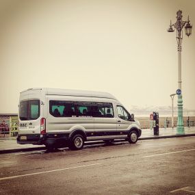 Bild von East Mildands Minibus Co