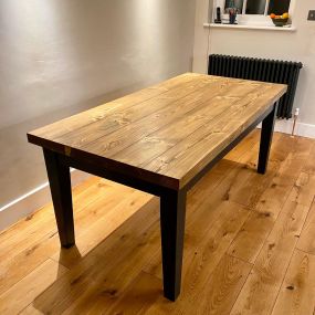 Bild von The Edinburgh Table Co